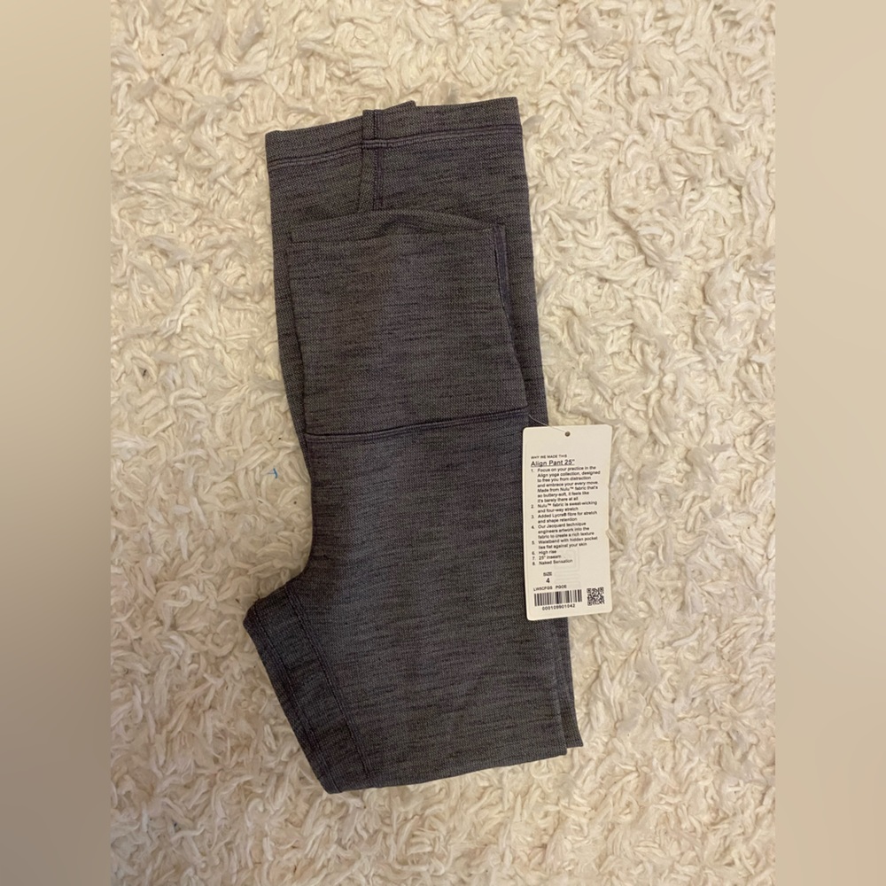 Brand new Lulu lemon cropped grey leggings
